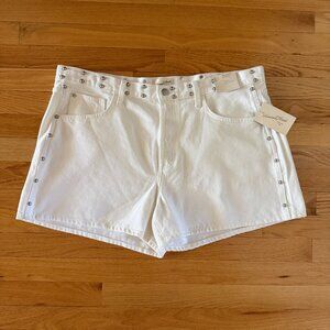 NWT Universal Thread 90s Baggy White Denim Shorts with Silver-toned Rivets Sz 16
